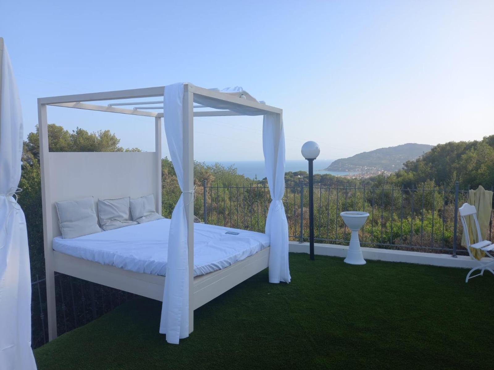 Villa Shambhala San Bartolomeo Al Mare Exterior photo